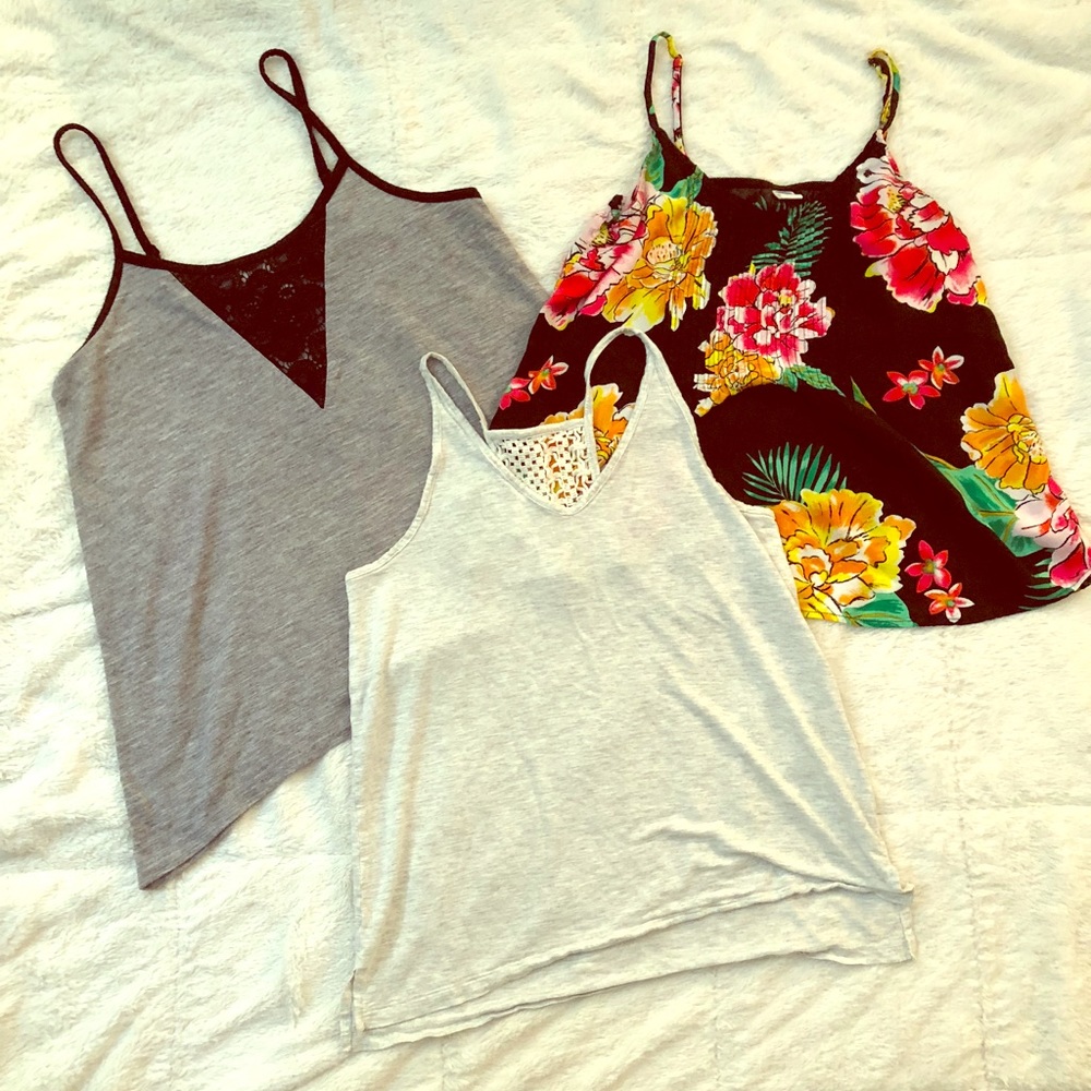Old Navy Tank Lot